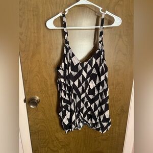 Torrid Monochrome Geometric Print Top-2X